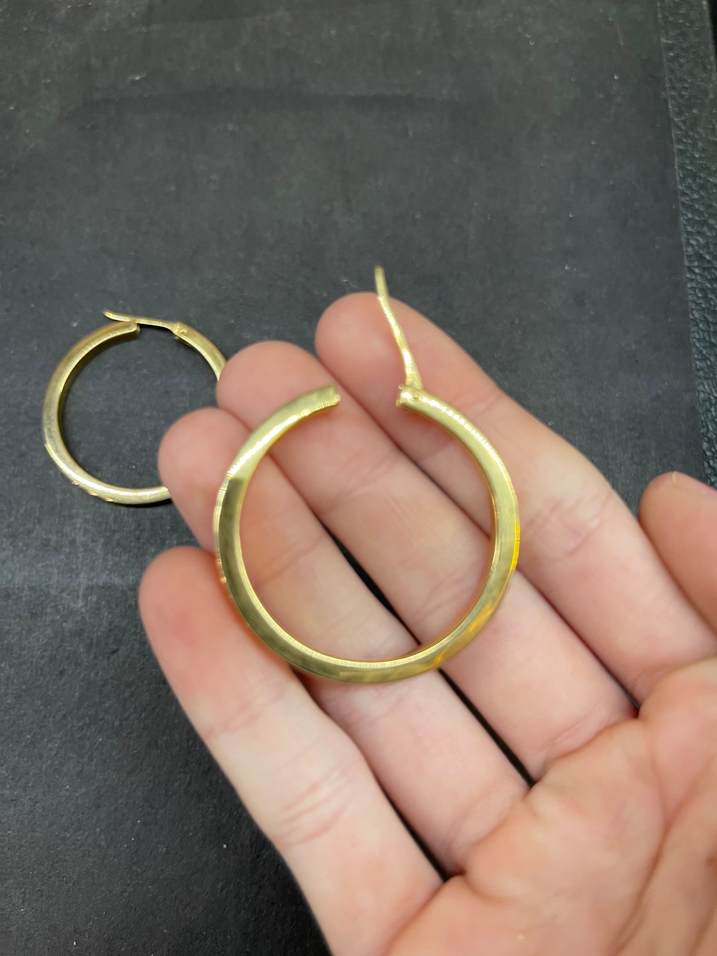 14k Plain Solid Gold Hoop Earrings