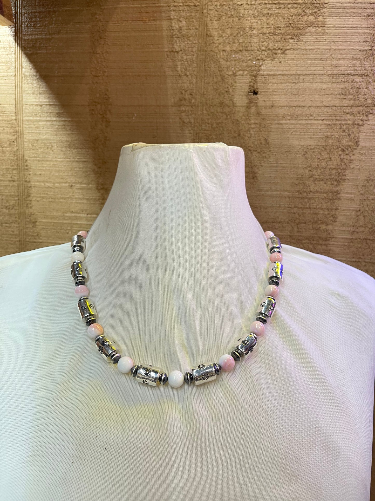 22” Silver Barrel Beads w/ stamping 10mm Pink Conch