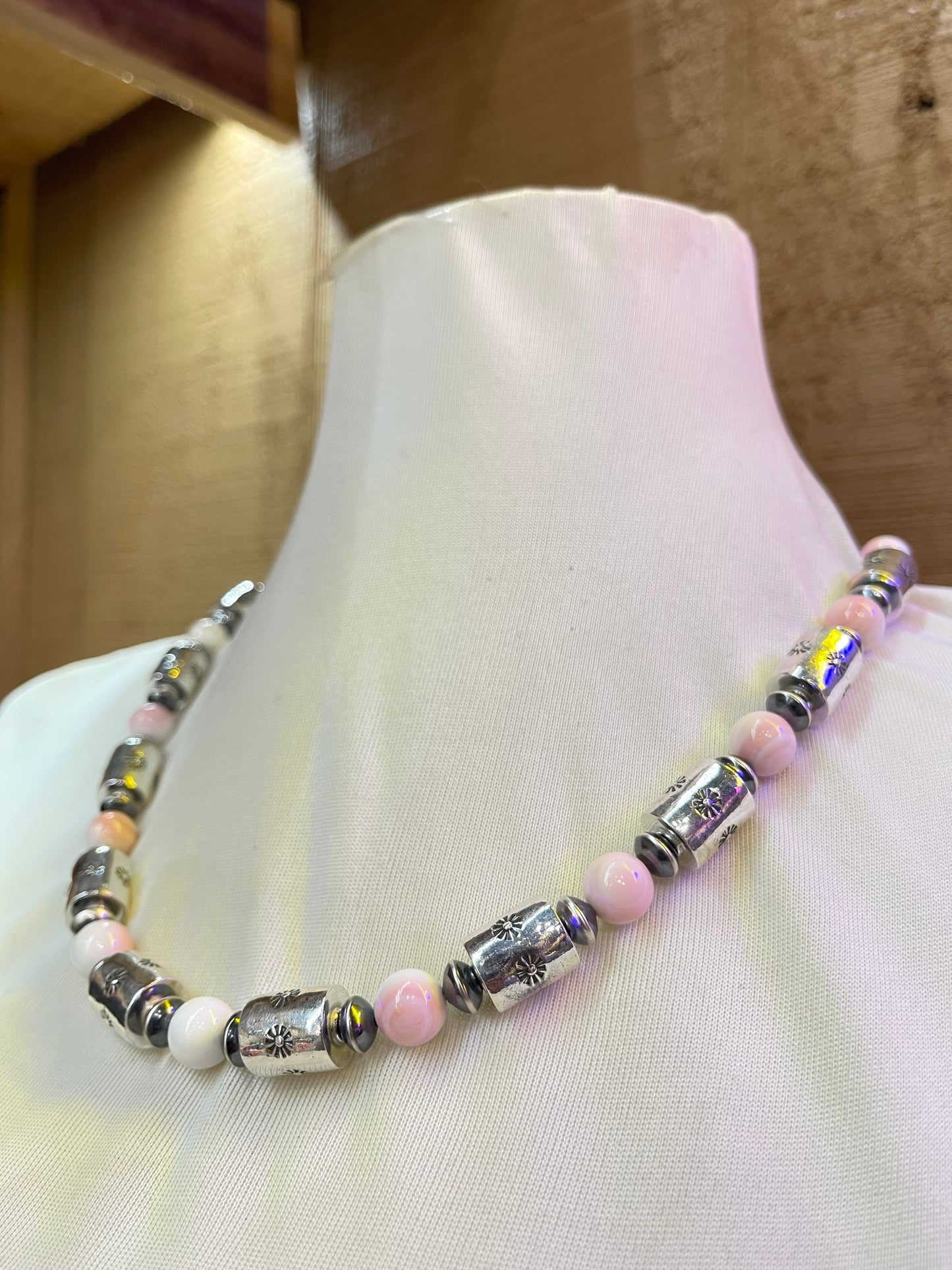 22” Silver Barrel Beads w/ stamping 10mm Pink Conch