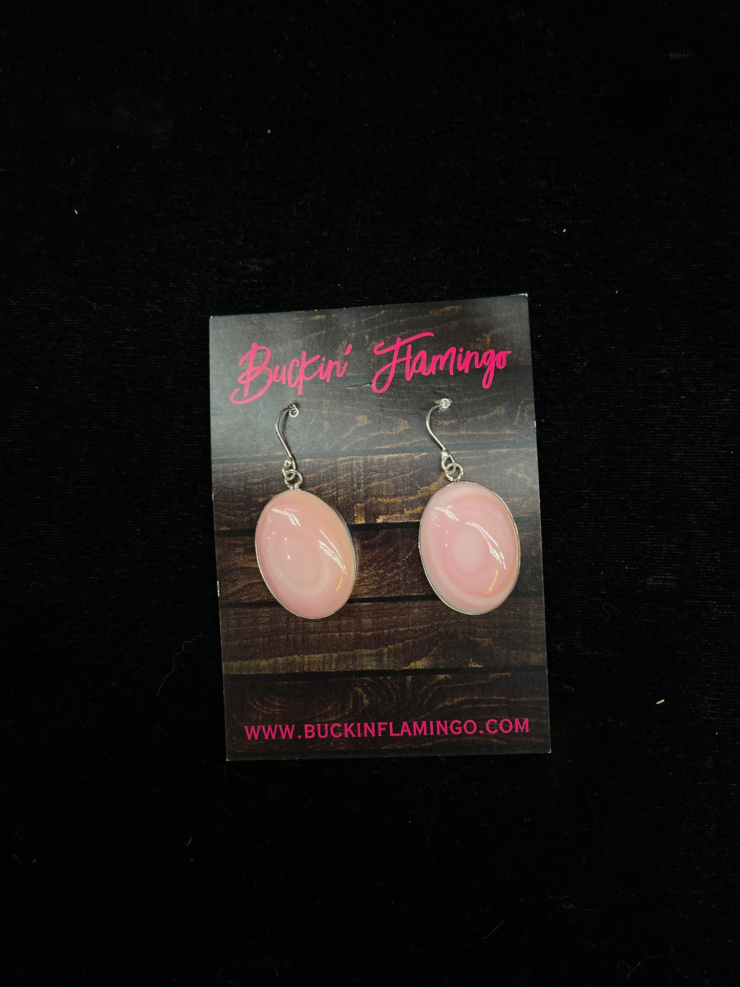 Pink Conch Shell Lariat Necklace with Earrings by Chimney Butte, Navajo