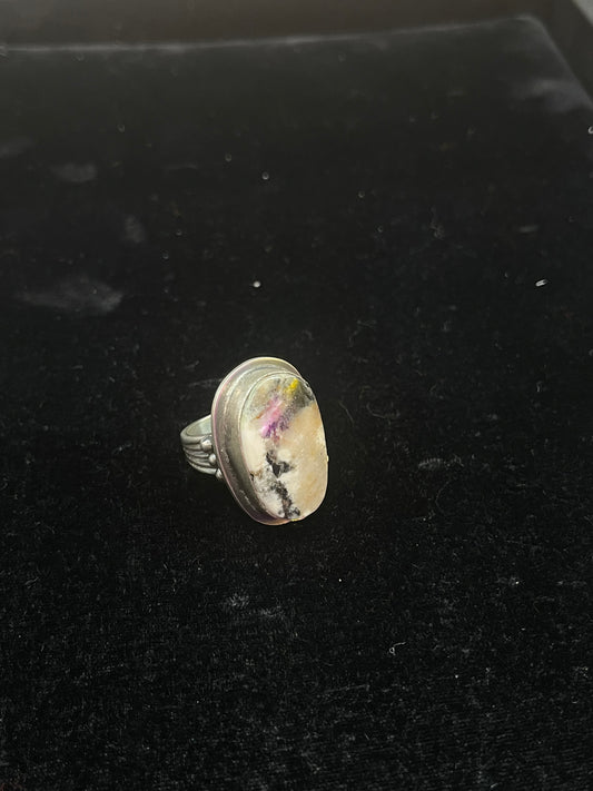 9.0 White Buffalo Ring by Calvin Delgarito, Navajo