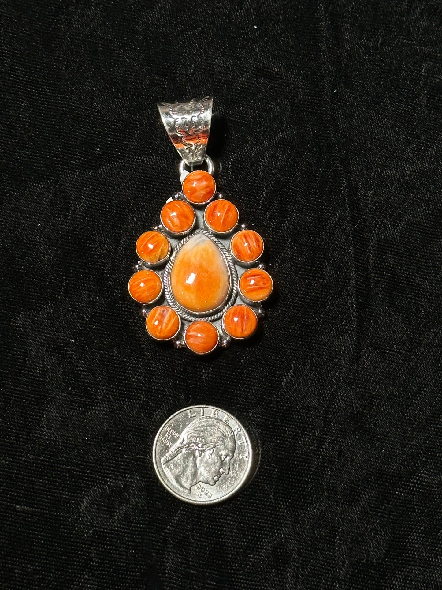 Spiny Oyster Pendant with 9mm Bale by Zia