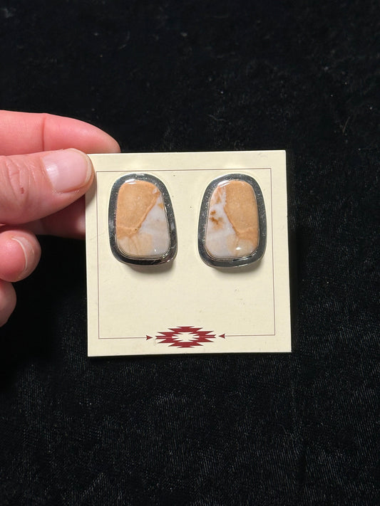 LOT 56 B 1/11 Melon Shell Post Earrings by Marie Jackson, Navajo