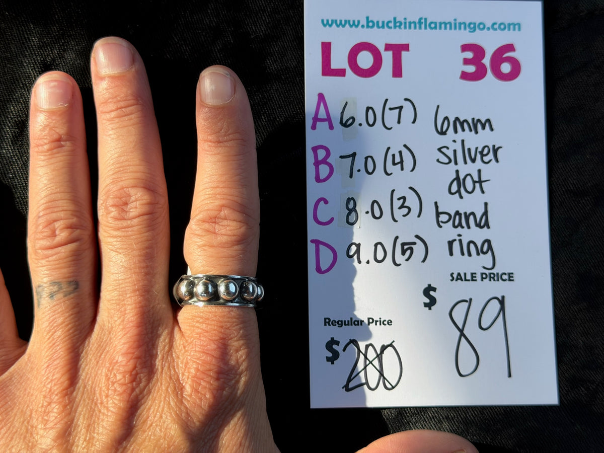 LOT 36 D 9/20 9.0 6mm Silver Dot Band Ring