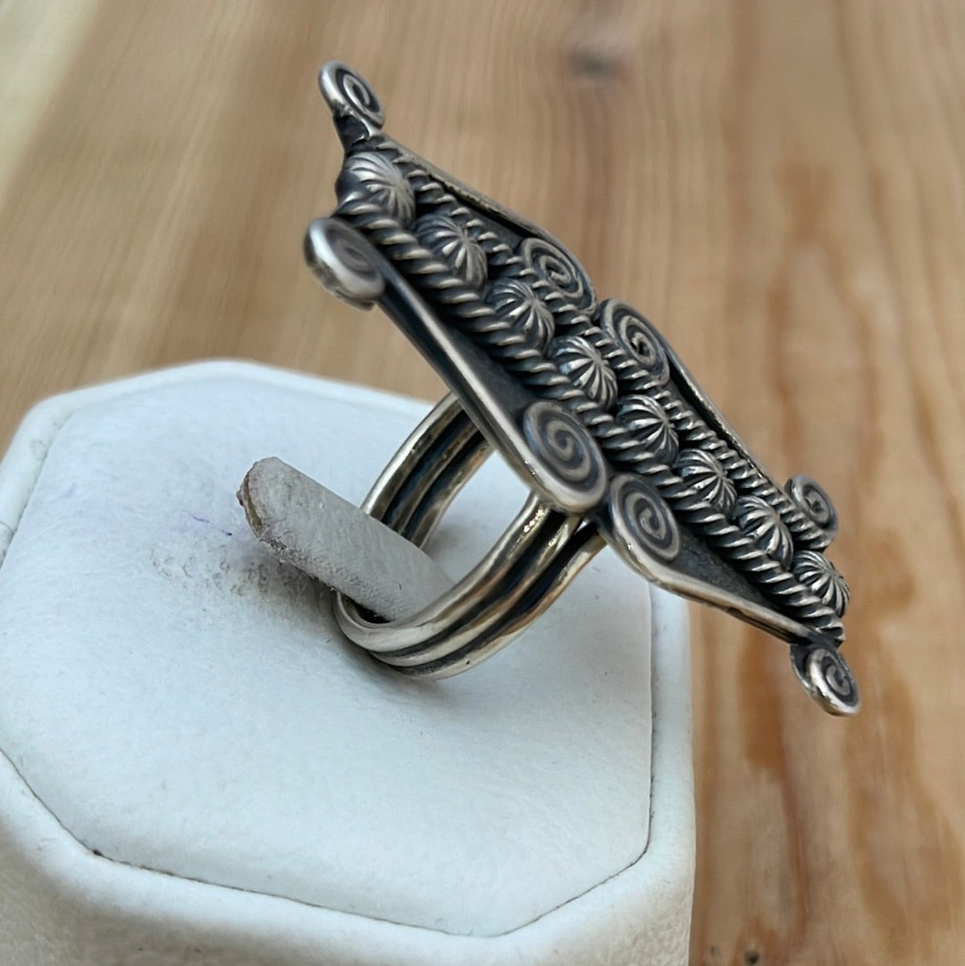 8.5 - Silver Swirl Ring