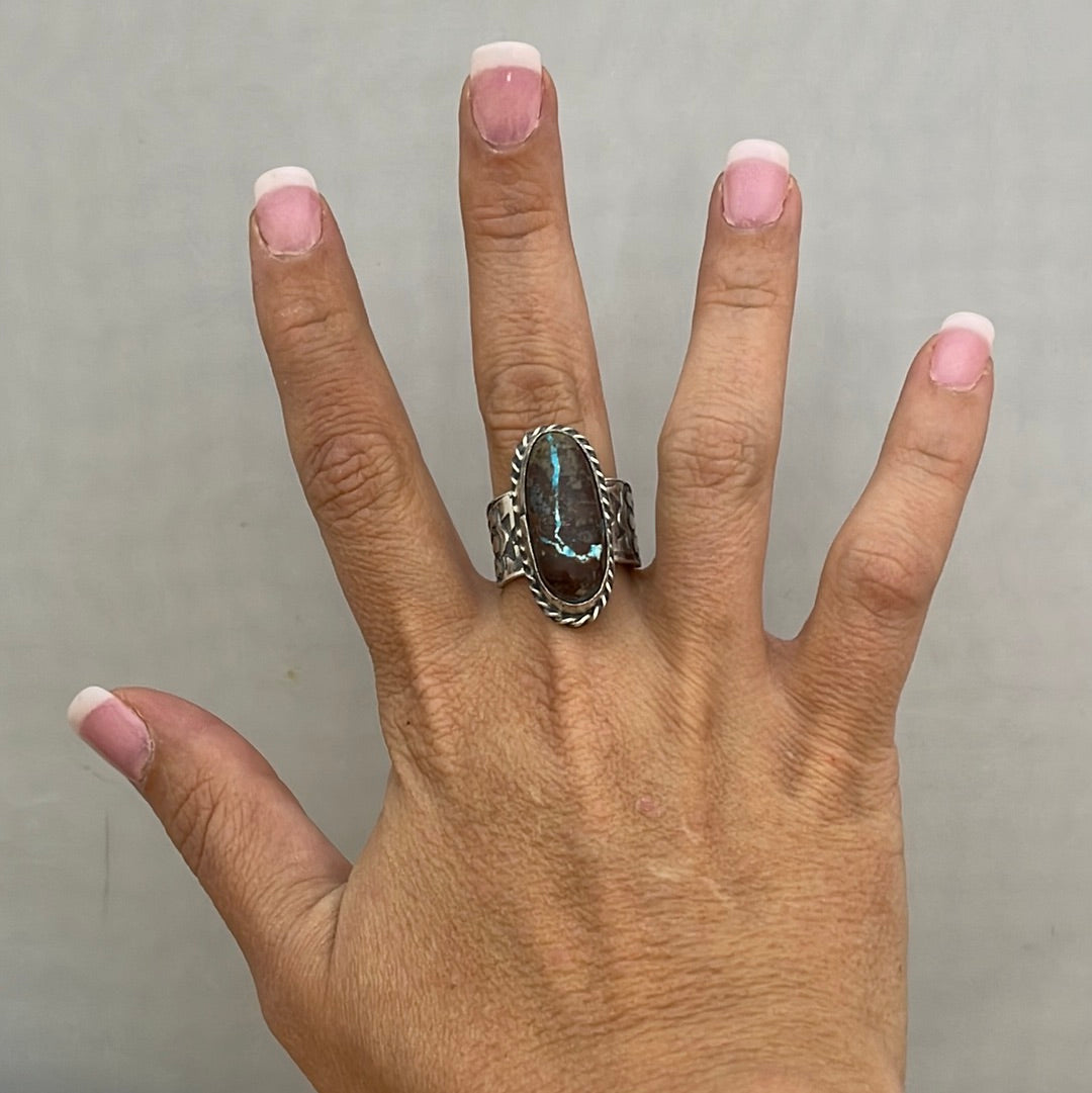 9.0 - Ribbon Turquoise Ring