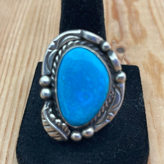 7.5 - Turquoise Ring with Balls & Leaf