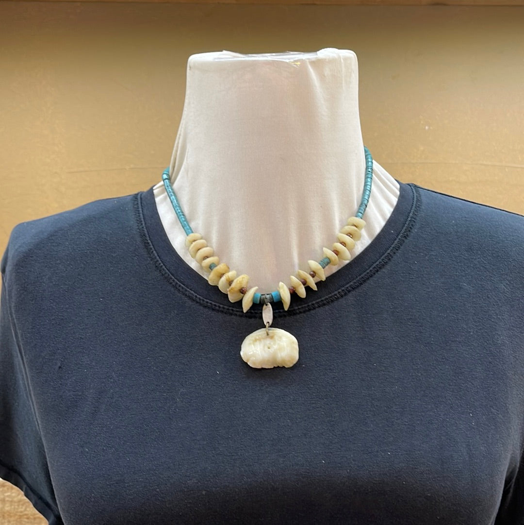 Vintage Turquoise 17” Necklace