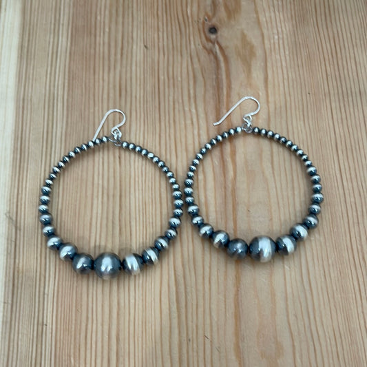 Graduated Navajo Pearl Hoop Hook Earrings