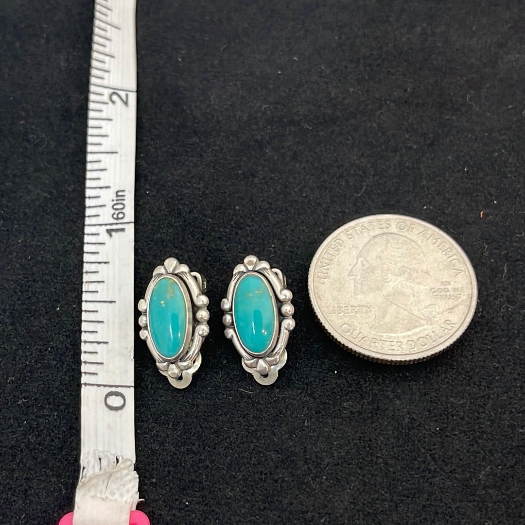 Vintage Turquoise Clip On Earrings