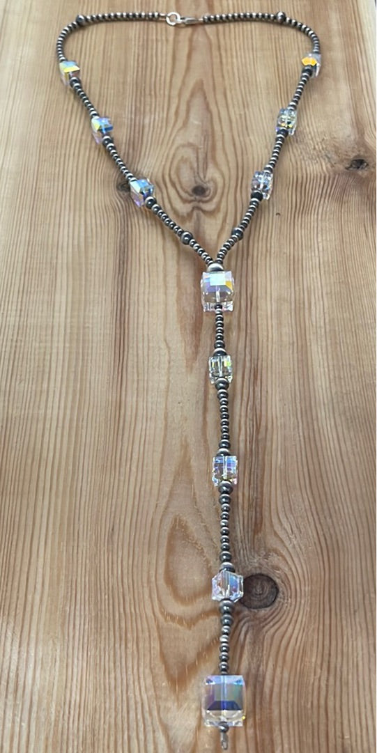 18” Crystals & 3mm Navajo Pearls Lariat Necklace