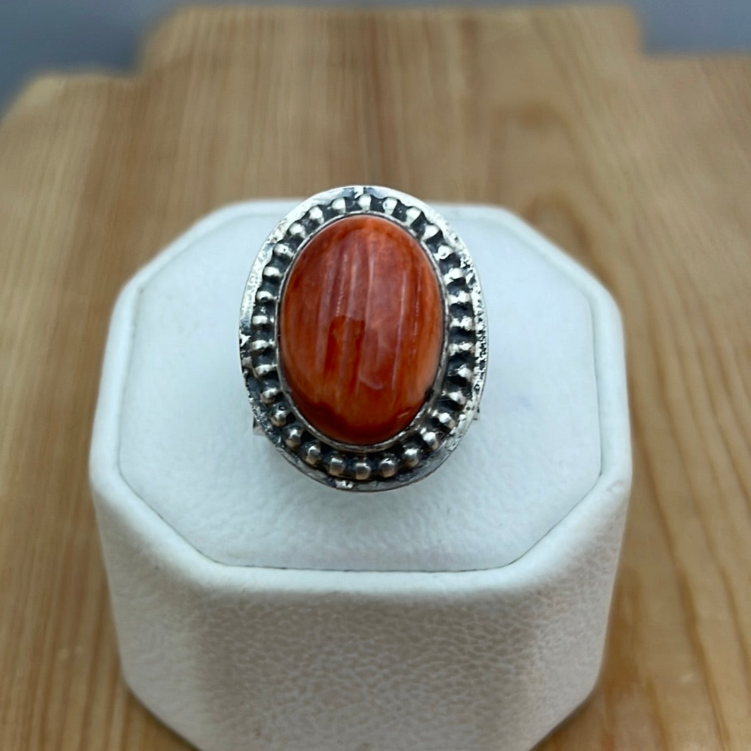 Red Spiny Oyster Shell Ring