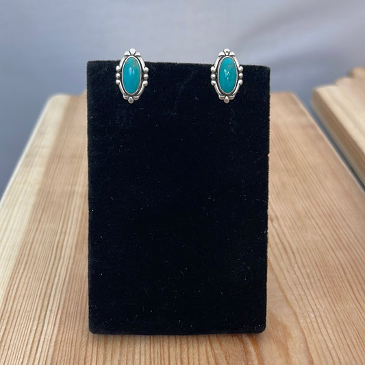 Vintage Turquoise Clip On Earrings