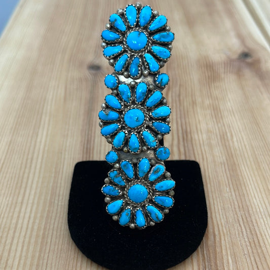 7.0 - Sleeping Beauty 3 Cluster Ring