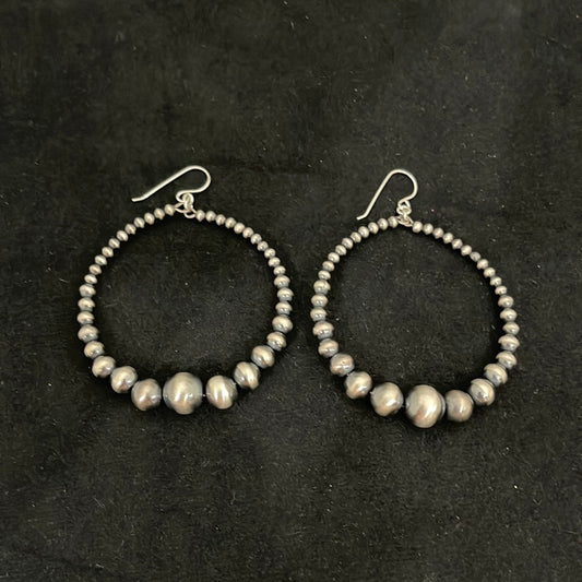 Graduated Navajo Pearl Hoop Hook Earrings