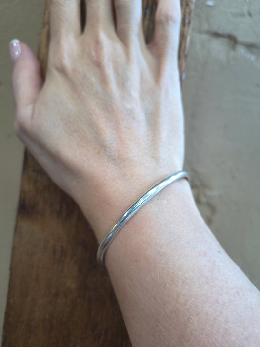 Single Wire Stacker Cuff