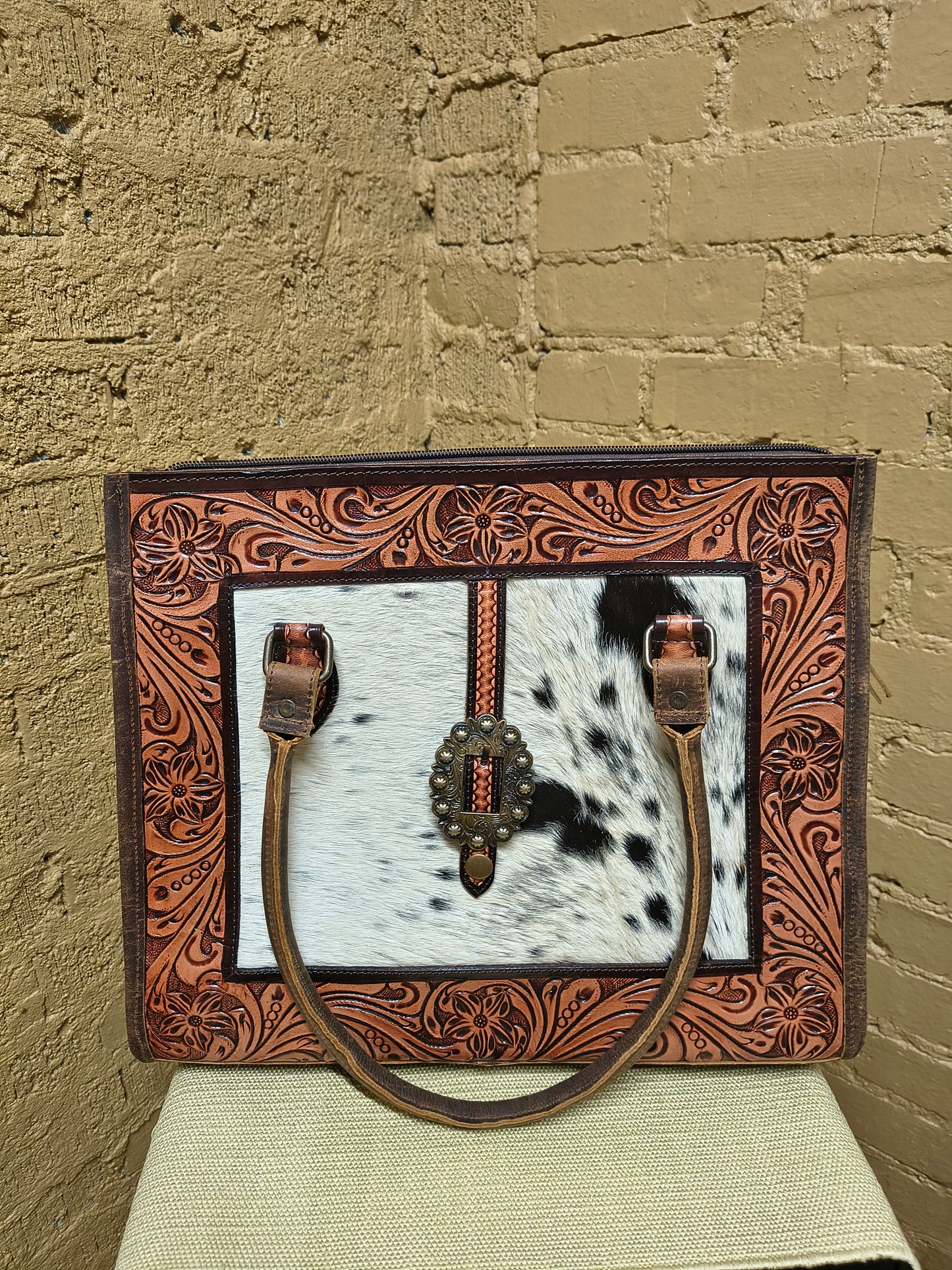 Brown Tooled Leather Large Tote Handbag w Strap