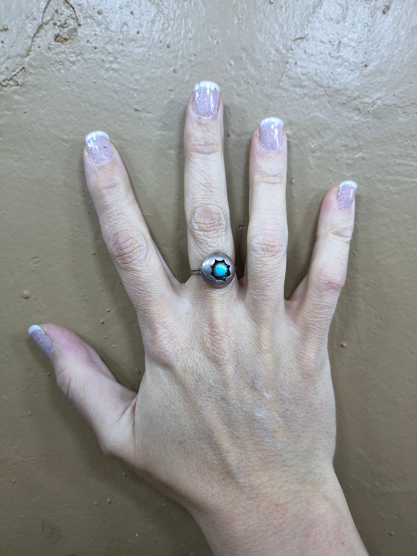 7.5 Round Shadowbox Ring