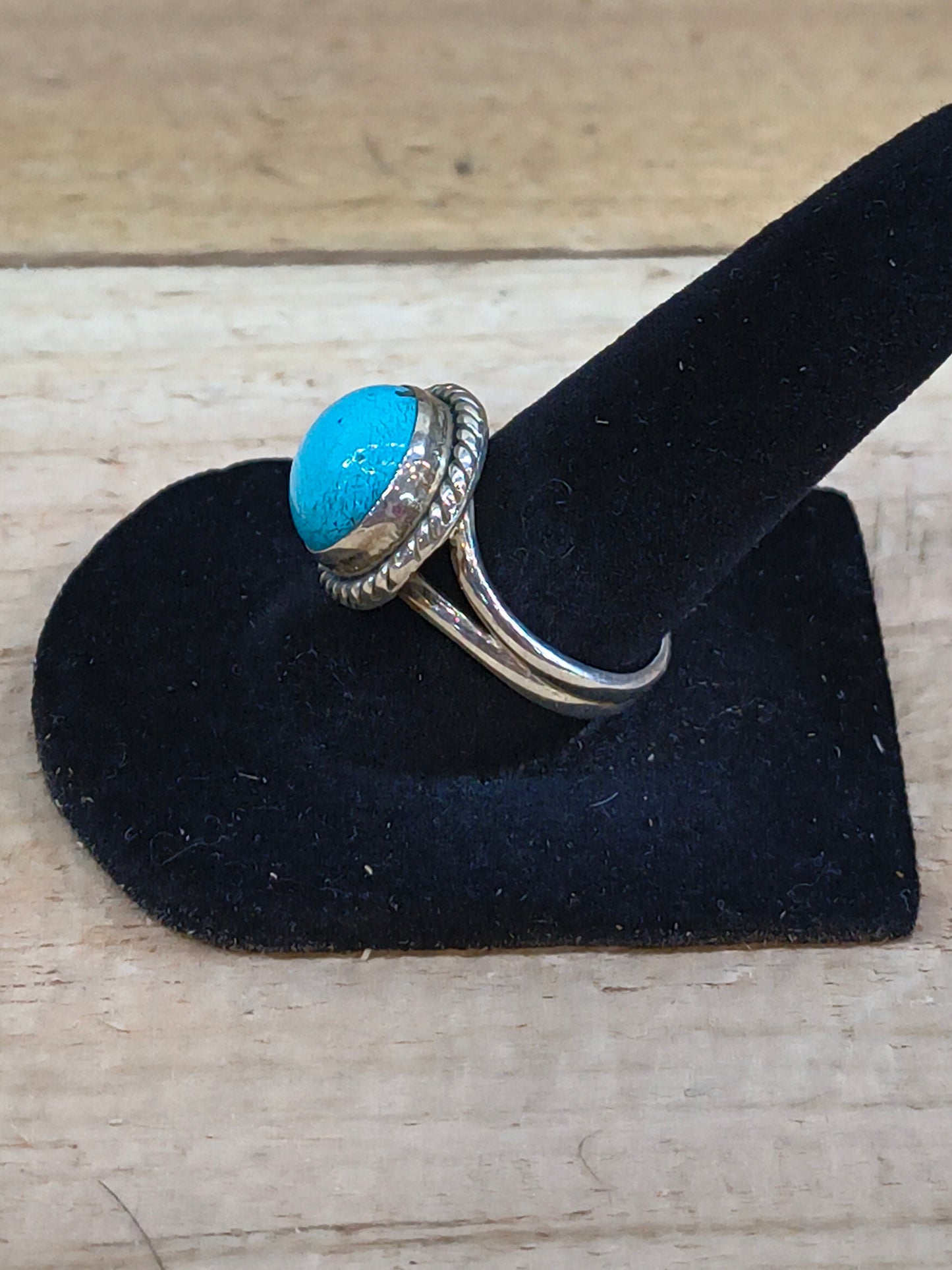7.5 Round Turquoise Ring