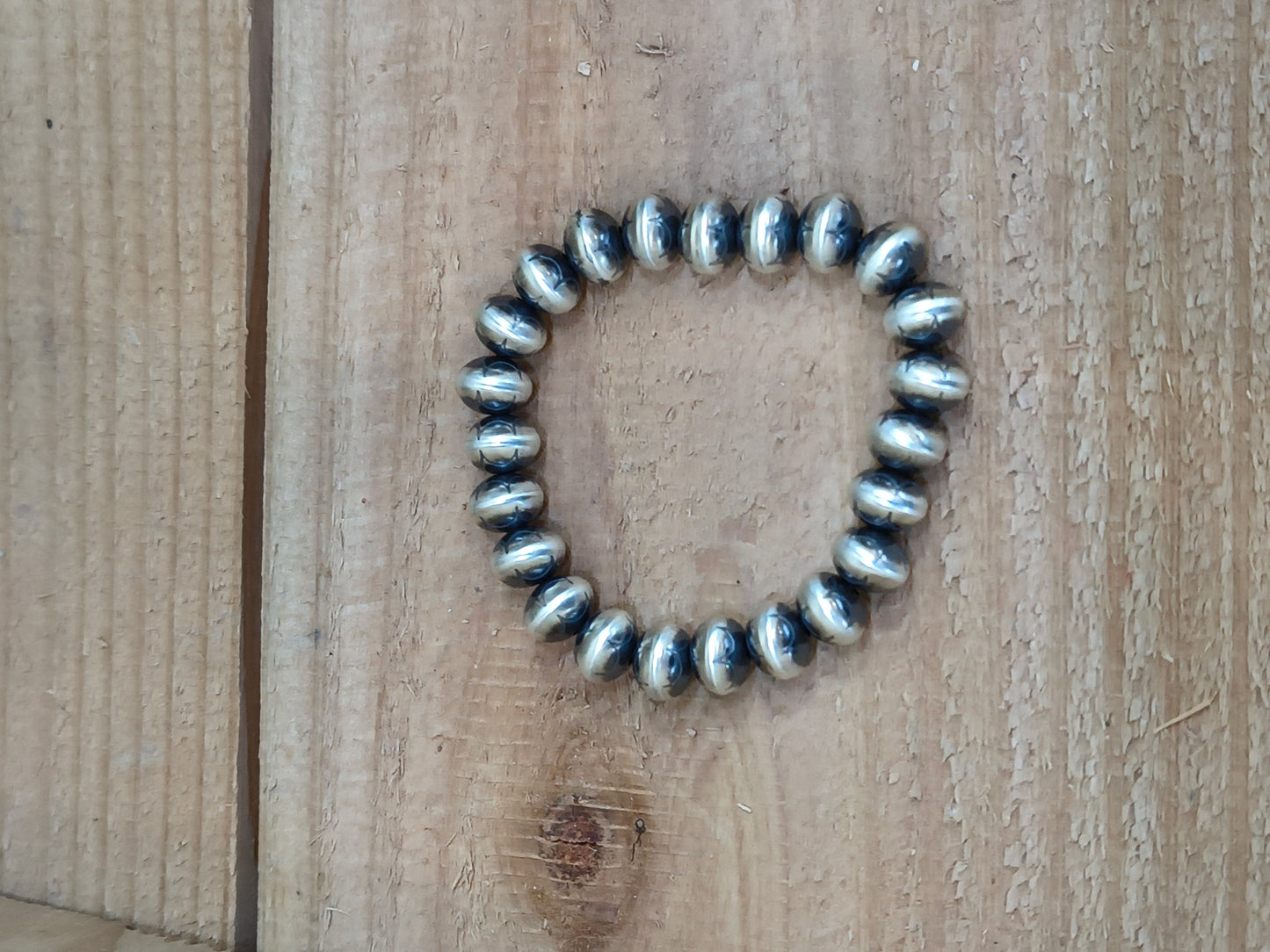 7" 10mm Navajo Handmade Stamped Pearl Stretchy Bracelet