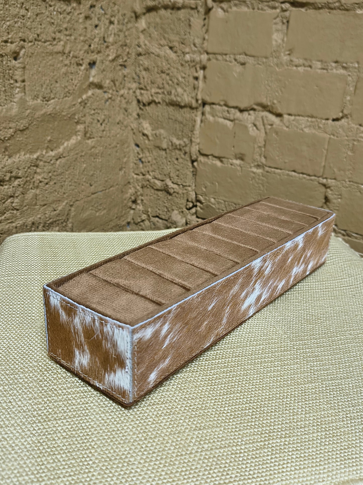 Cowhide Ring Display Box