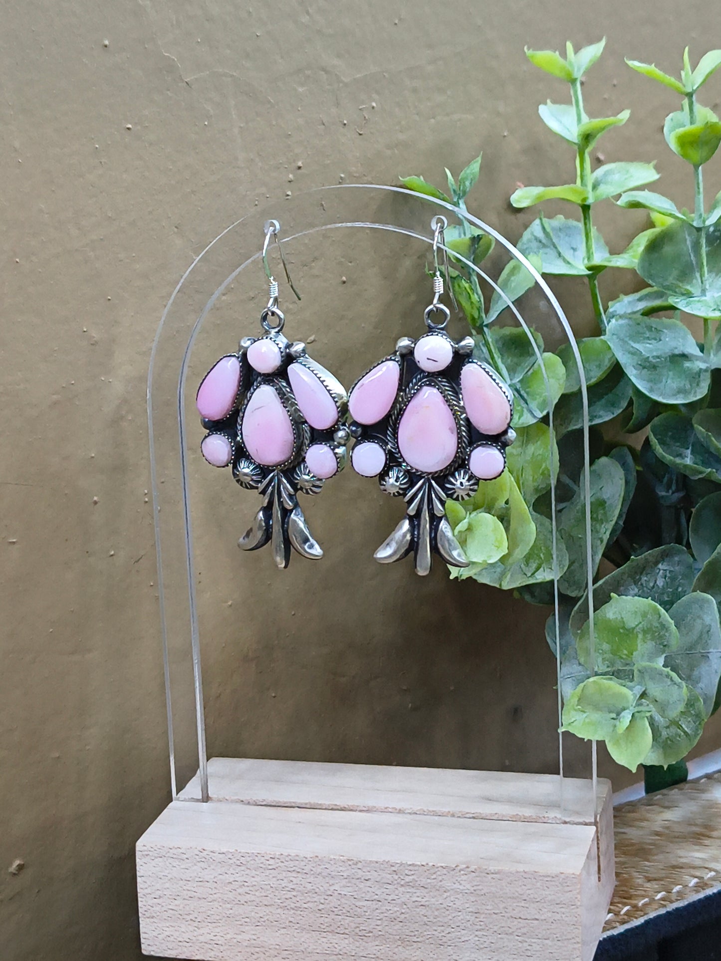 Handmade Pink Conch Shell Squash Set by Bobby Platero, Navajo