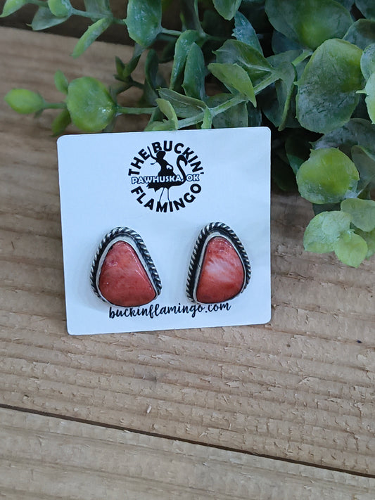 Spiny Oyster Shell Post Earrings by Chassity Belone, Navajo