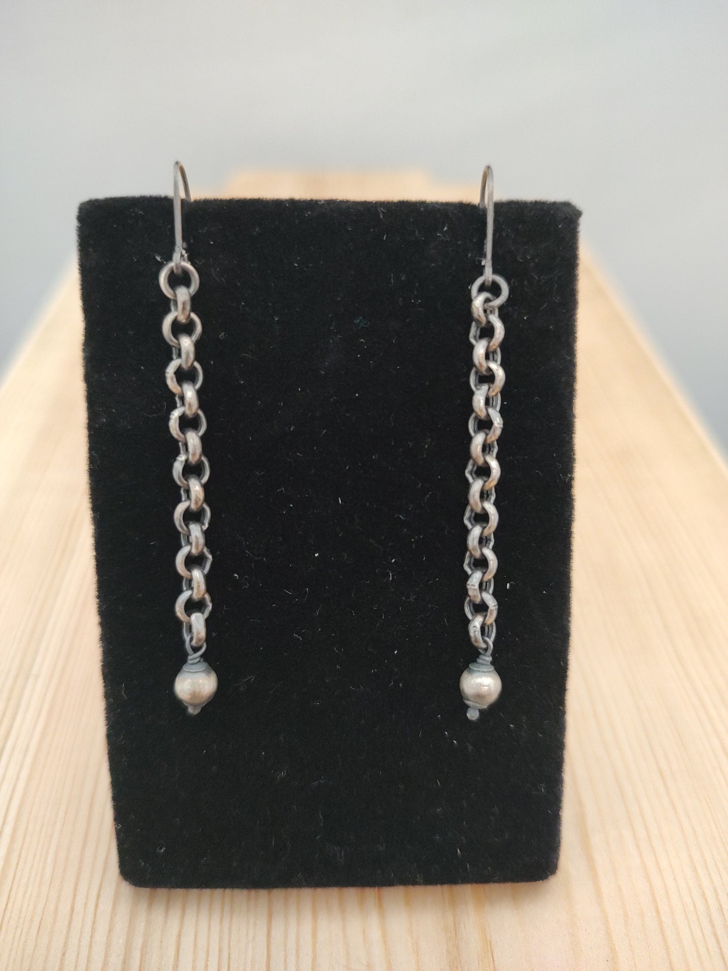 Silver Chain with Navajo Pearl Dangle Earrings