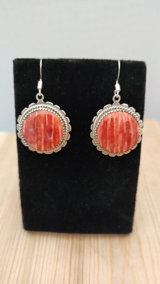 Round Spiny Oyster on Hook Earrings