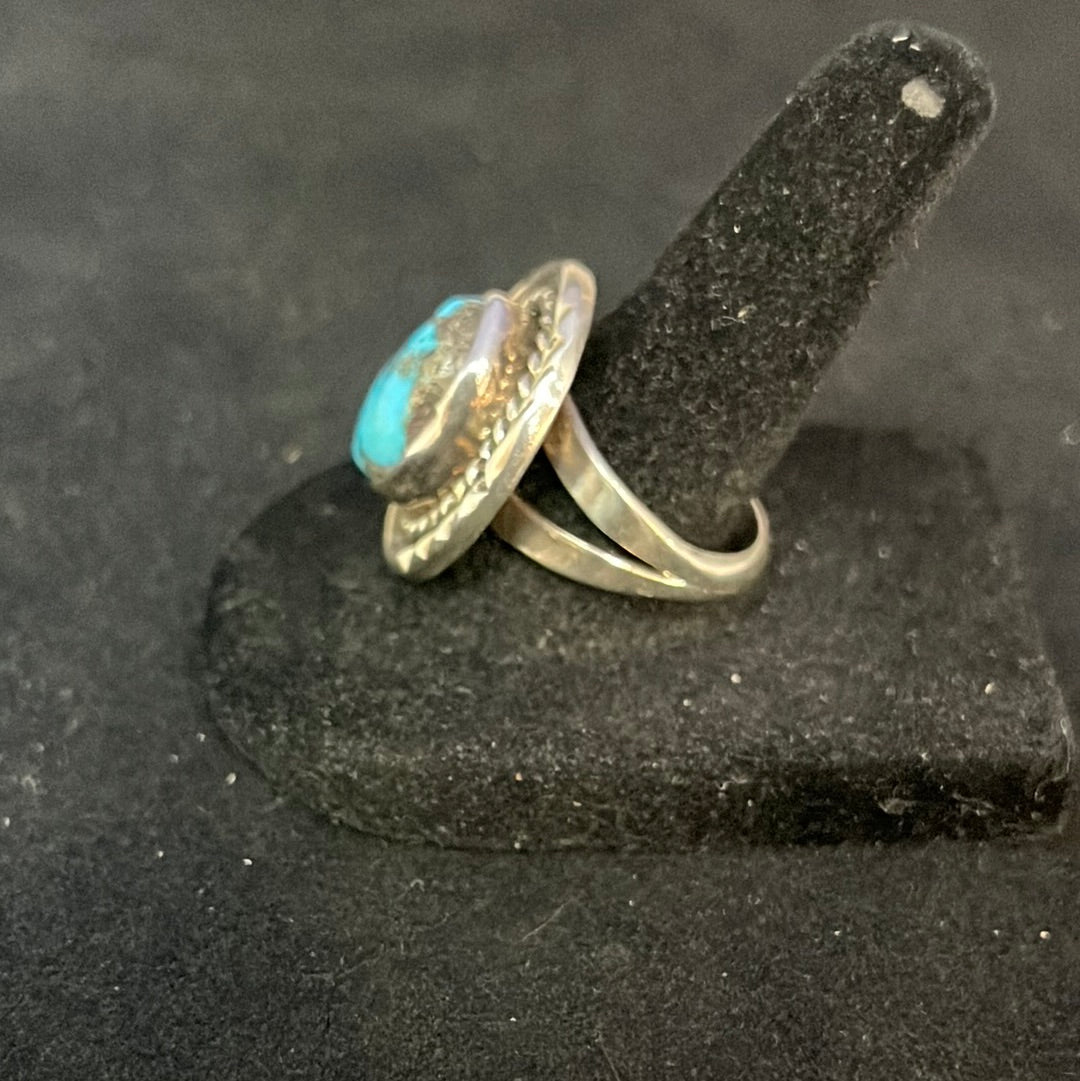 Vintage Turquoise Oval Size 5.5 Ring