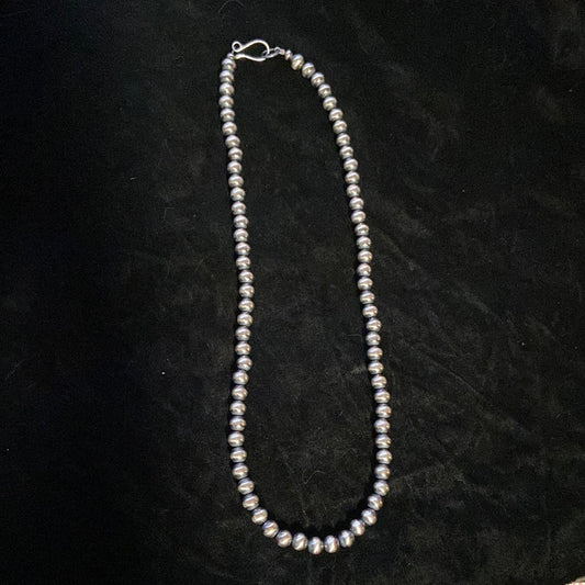 24" 8mm Navajo Pearls