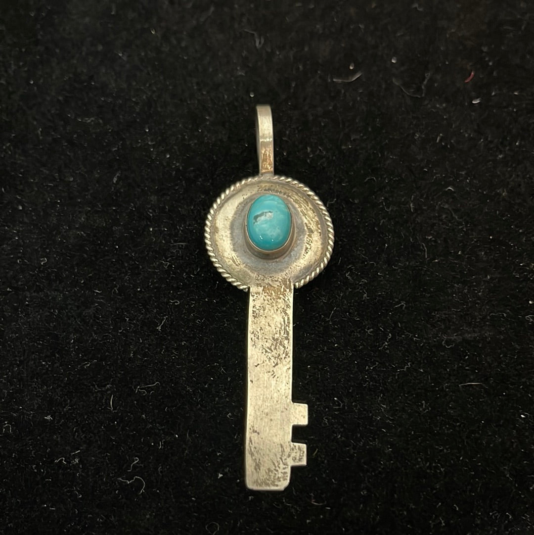 Blue Ridge Turquoise Cabochon on an Eternity Key Pendant