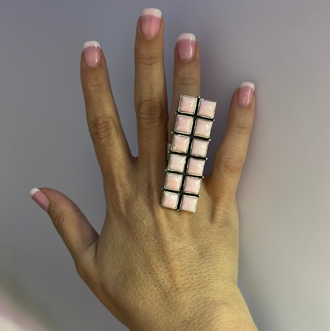 Adjustable Square Pink Conch Shell Bar Ring
