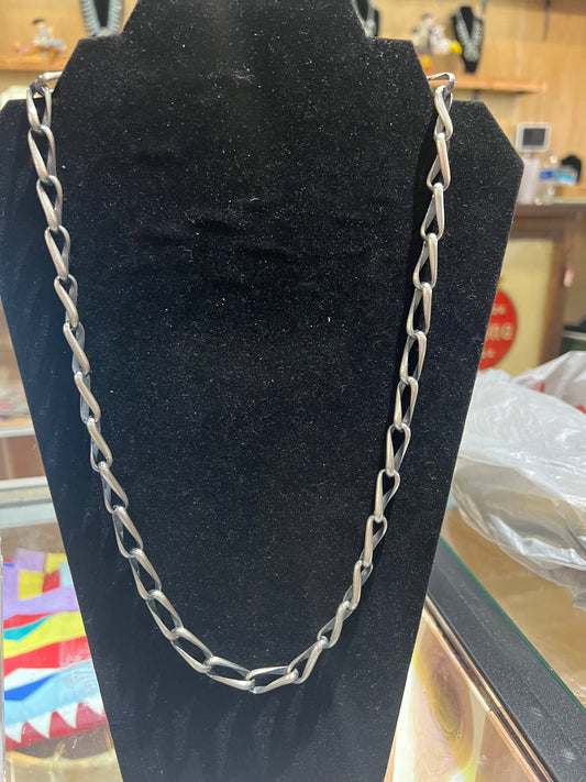 24” HEAVY Twisted Paper Clip Chain