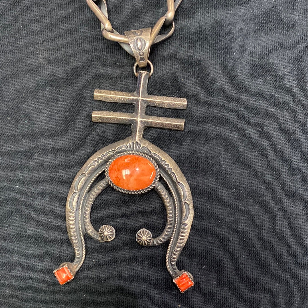 Native American made handmade chain and Naja Pendant