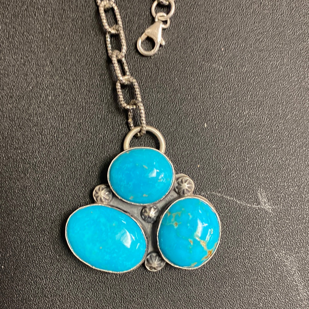 Native American made adjustable turquoise necklace