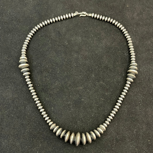 Handmade Graduated Navajo Pearl 18" Necklace