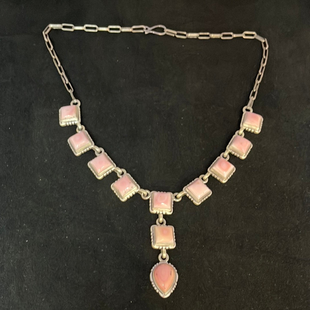 Lot 8 10/1 Pink Conch Shell 19” Necklace