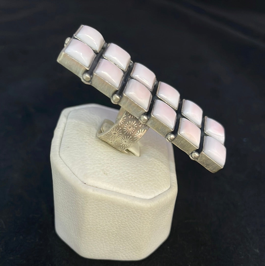 Adjustable Square Pink Conch Shell Bar Ring