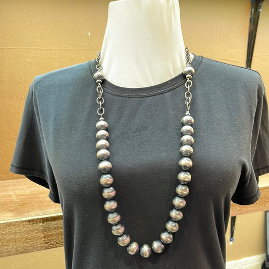 Necklace with 16MM Navajo Pearls