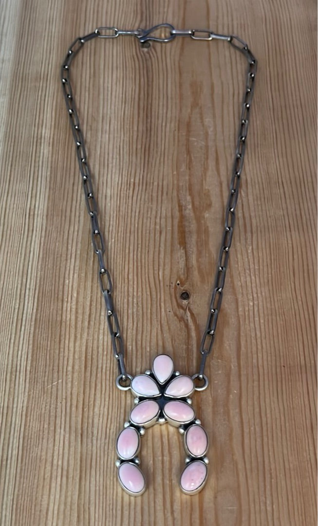 Naja Pink Conch Shell 20” Necklace